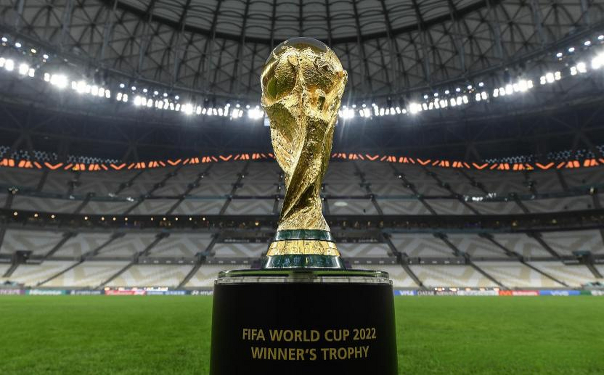 不禁让我们 不禁让我们